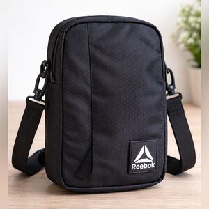Reebok Men's Black Messenger Bag